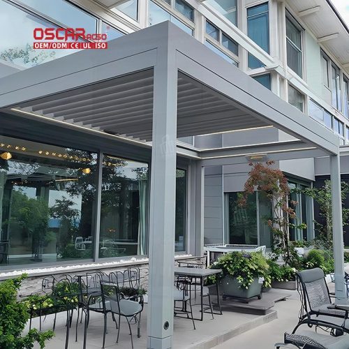 Customized Remote - Controlled Outdoor Louvered Aluminium Roof Kits System Gardens Patios and Backyards Retractable Pergola