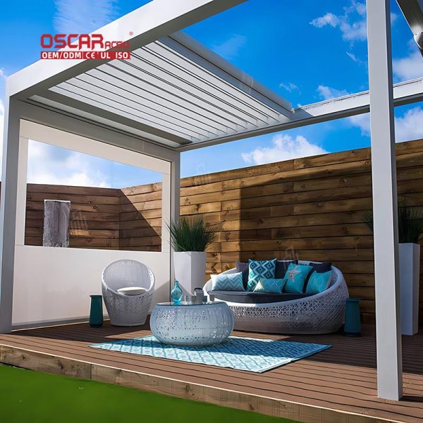 Free Standing Aluminium Louver Pergola with Motorized Function Commercial Gardens Patios Outdoor Spaces Retractable Pergola